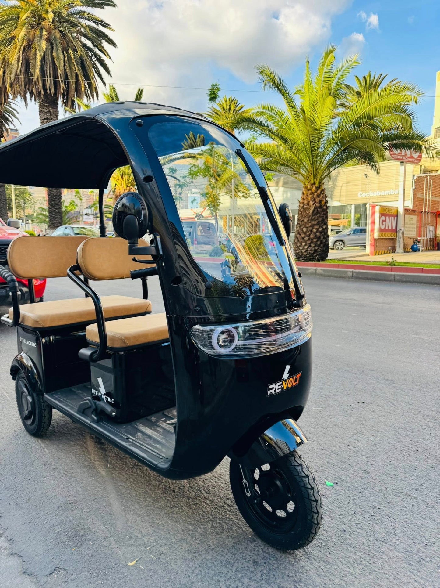 Trimoto familiar TR5